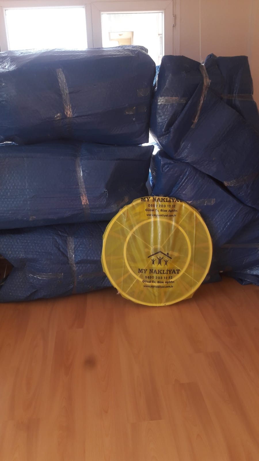 Parça Eşya Taşımacılığı: Az Eşyası Olanlar İçin Ekonomik Çözüm | MY Nakliyat İzmir