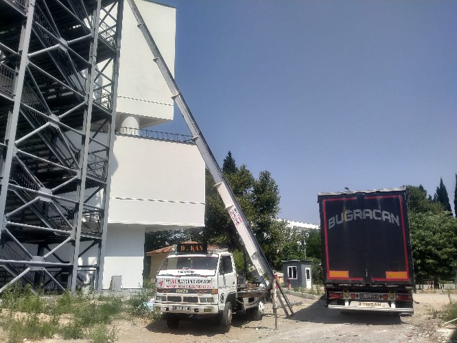 Balçova Asansör Kiralama: Profesyonel ve Güvenli Kiralık Asansör Hizmeti – MY Nakliyat