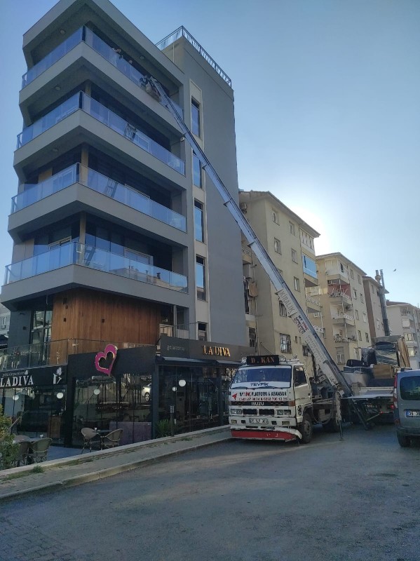 Bornova Kiralık Asansör ve Asansör Kiralama Hizmetleri – MY Nakliyat ile Güvenli Taşımacılık