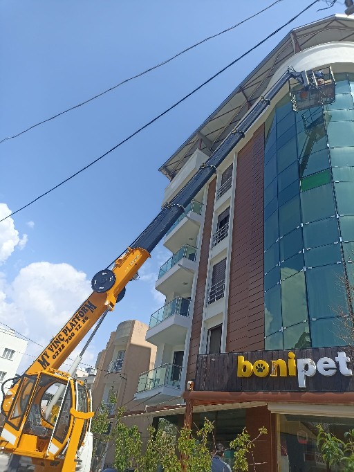 Menderes Sepetli Vinç Kiralama | Profesyonel ve Güvenli Çözümler